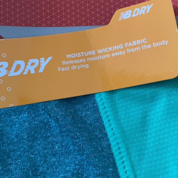 New Balance size 2xl Men’s Tank - Picture 5 of 5